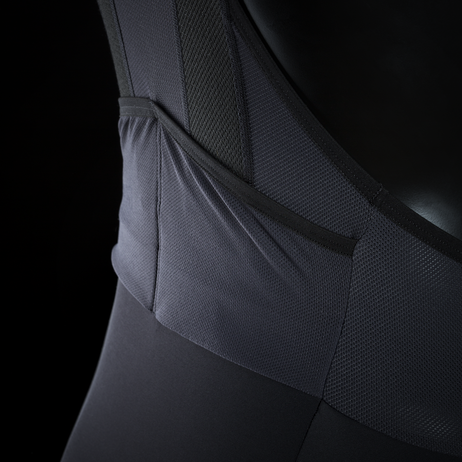 即納　proteam bibshorts M サイズ ダークネイビー ASSOS / アソス】TACTICA 