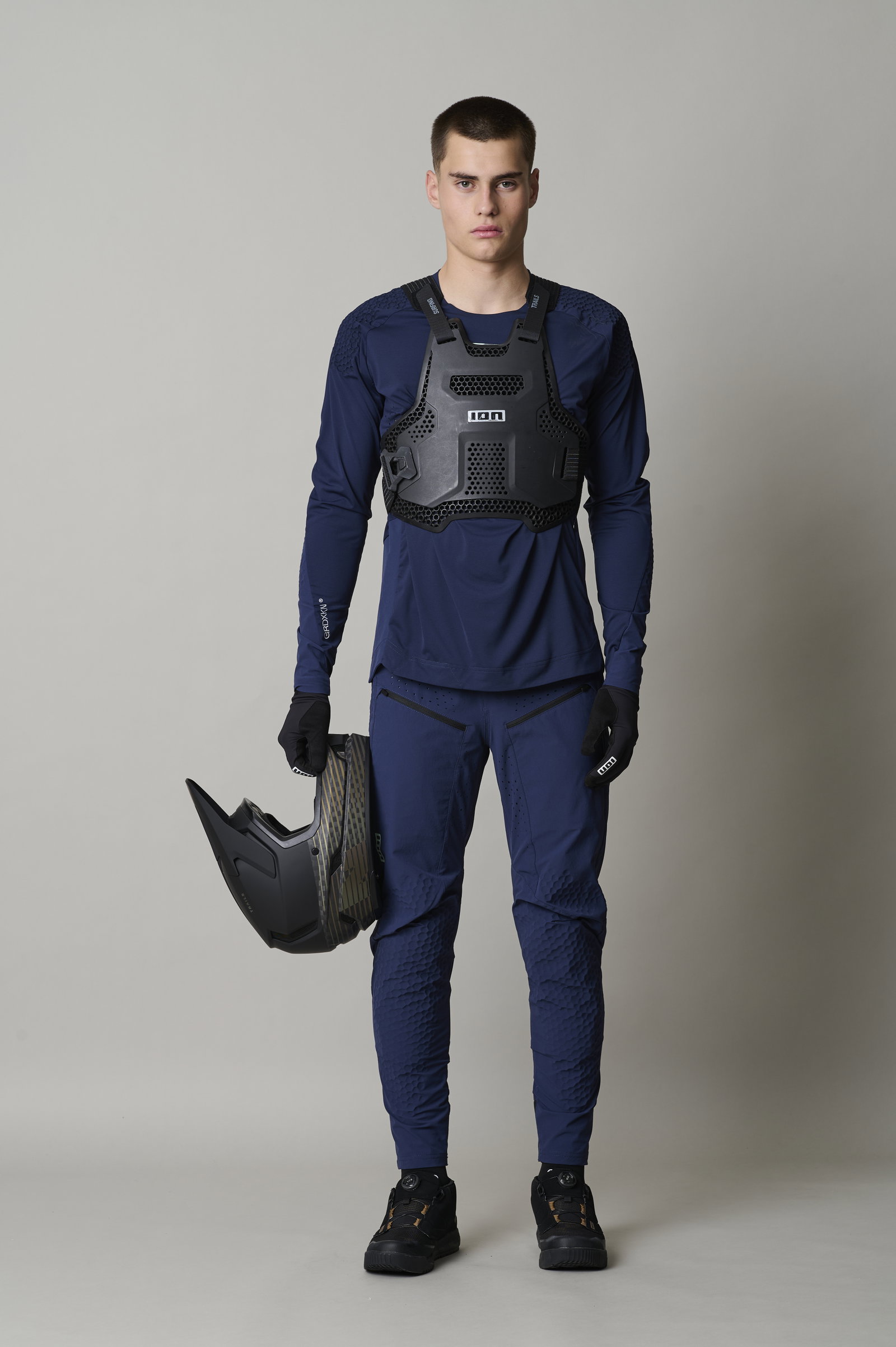 Buy MTB Pants GRDXKN® Scrub Select Unisex online | MTB Clothing
