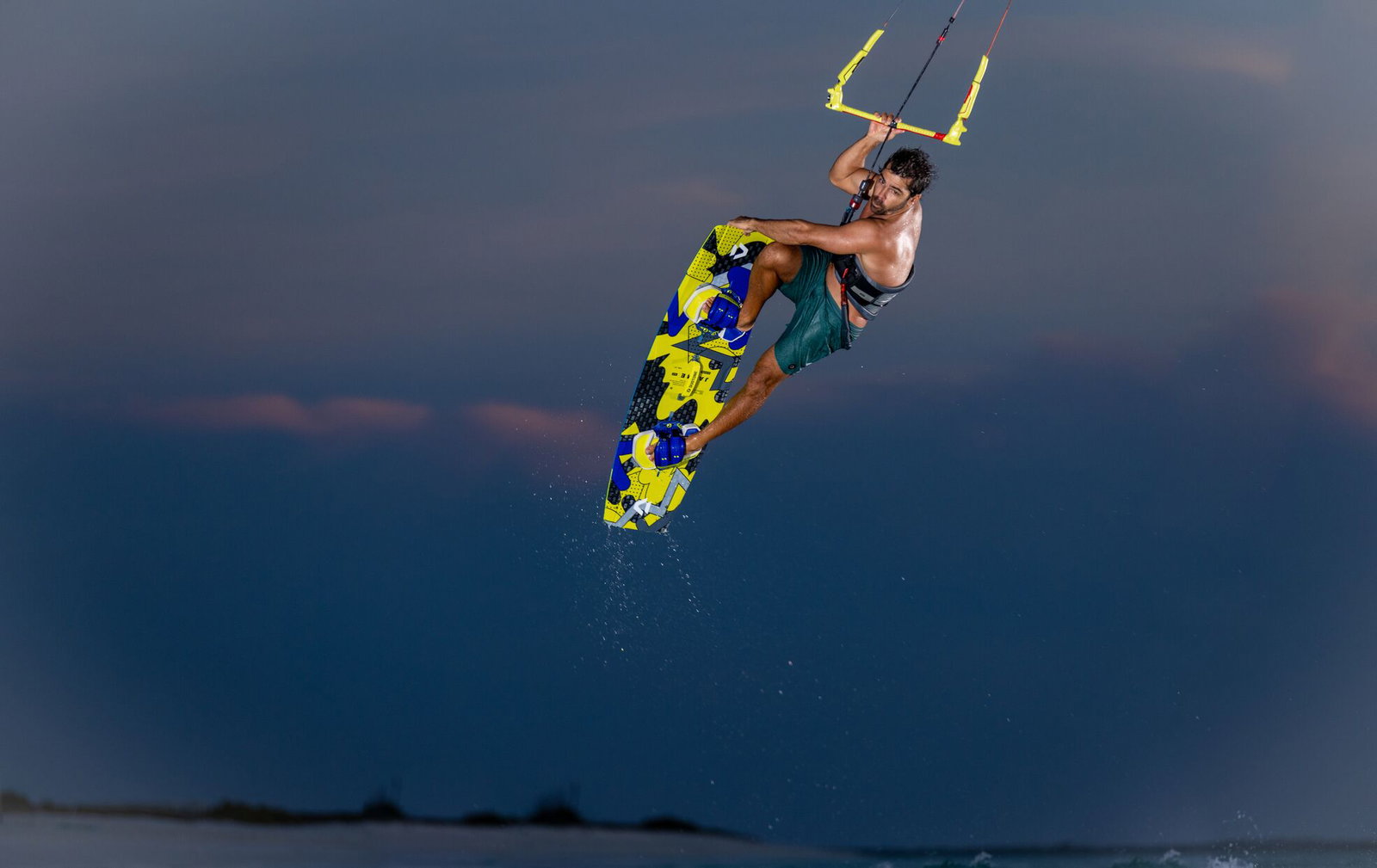 DUOTONE Jaime SLS ᐅ Lightest Freestyle & Freeride Board!