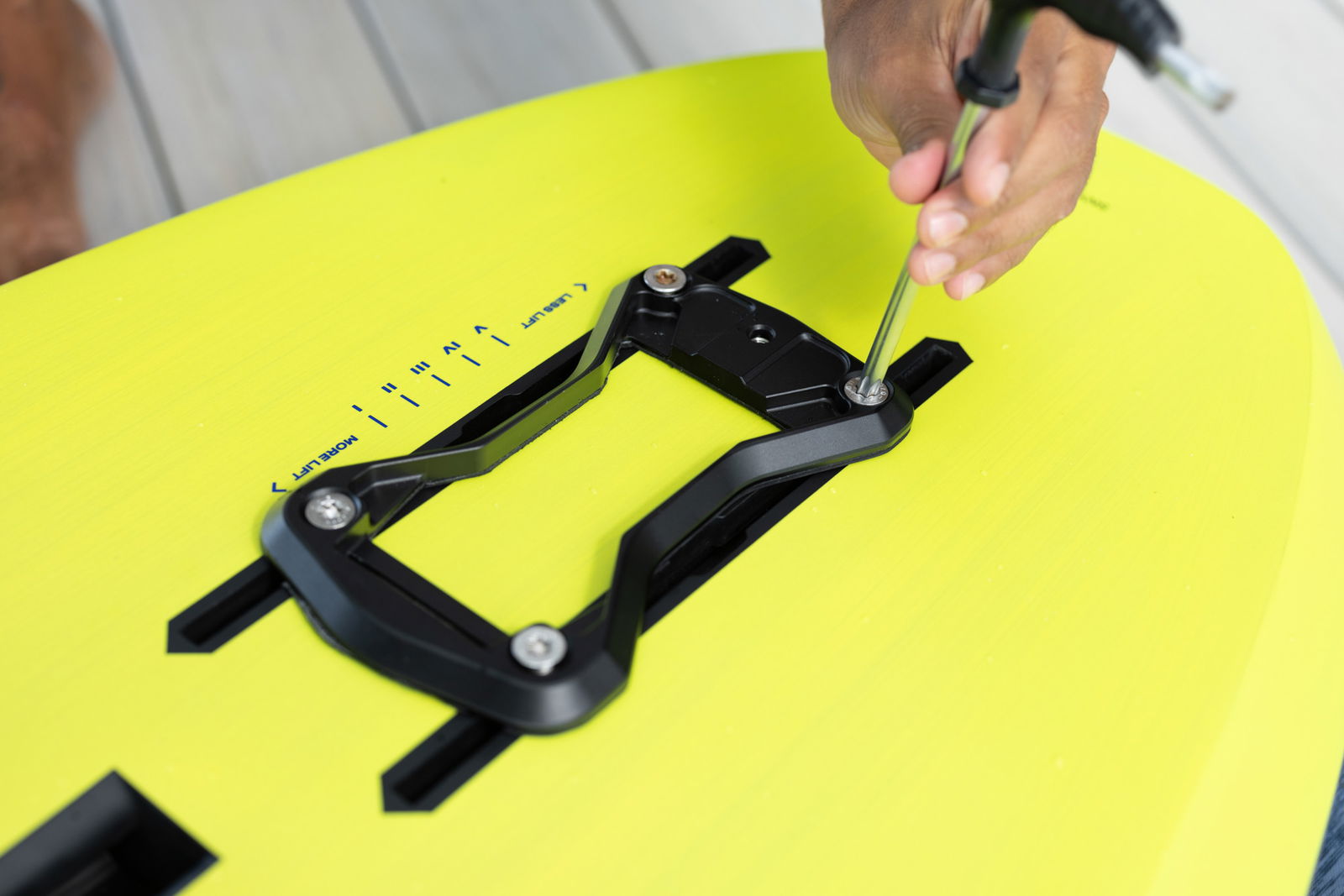 DUOTONE Mast Aero Mid QM SLS 2024 ᐅ Take your riding to the