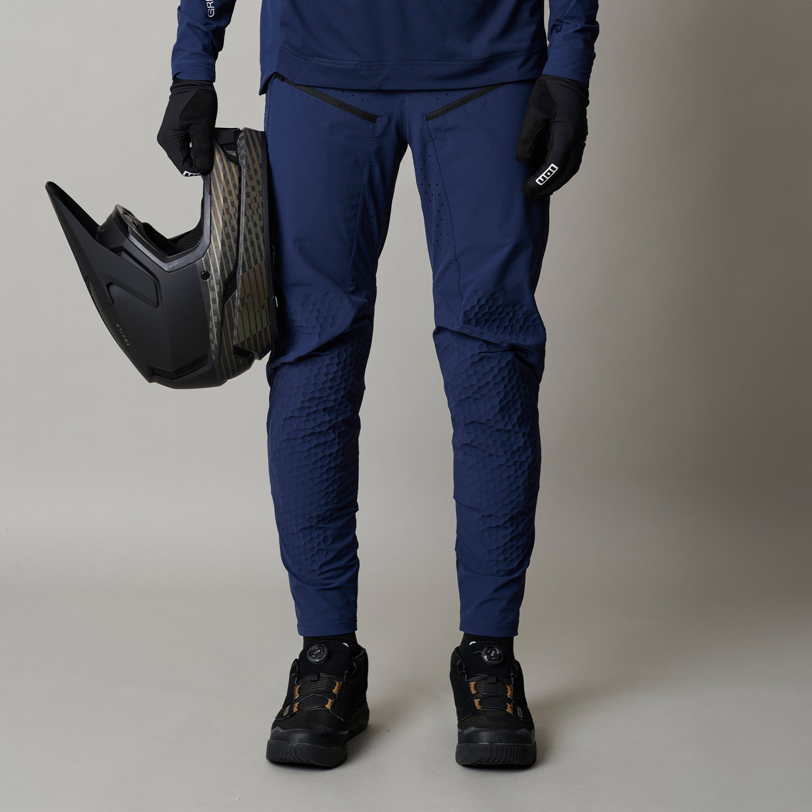 Buy MTB Pants GRDXKN® Scrub Select Unisex online | MTB Clothing