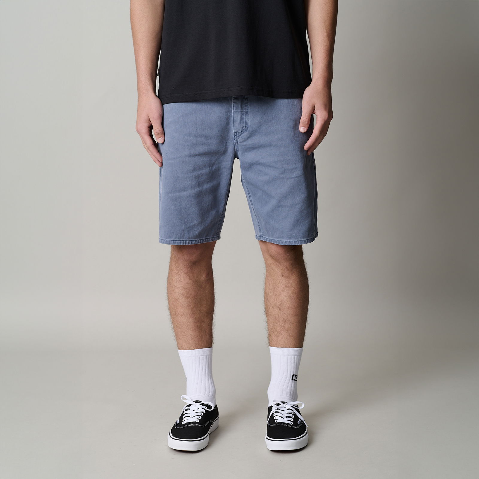 ハーフ・ショートパンツ IONSEOUL Ruda Damage Bermuda Denim Pants JE1254 Zenana Acid Washed Frayed Hem Mid Rise Shorts - 4 colors