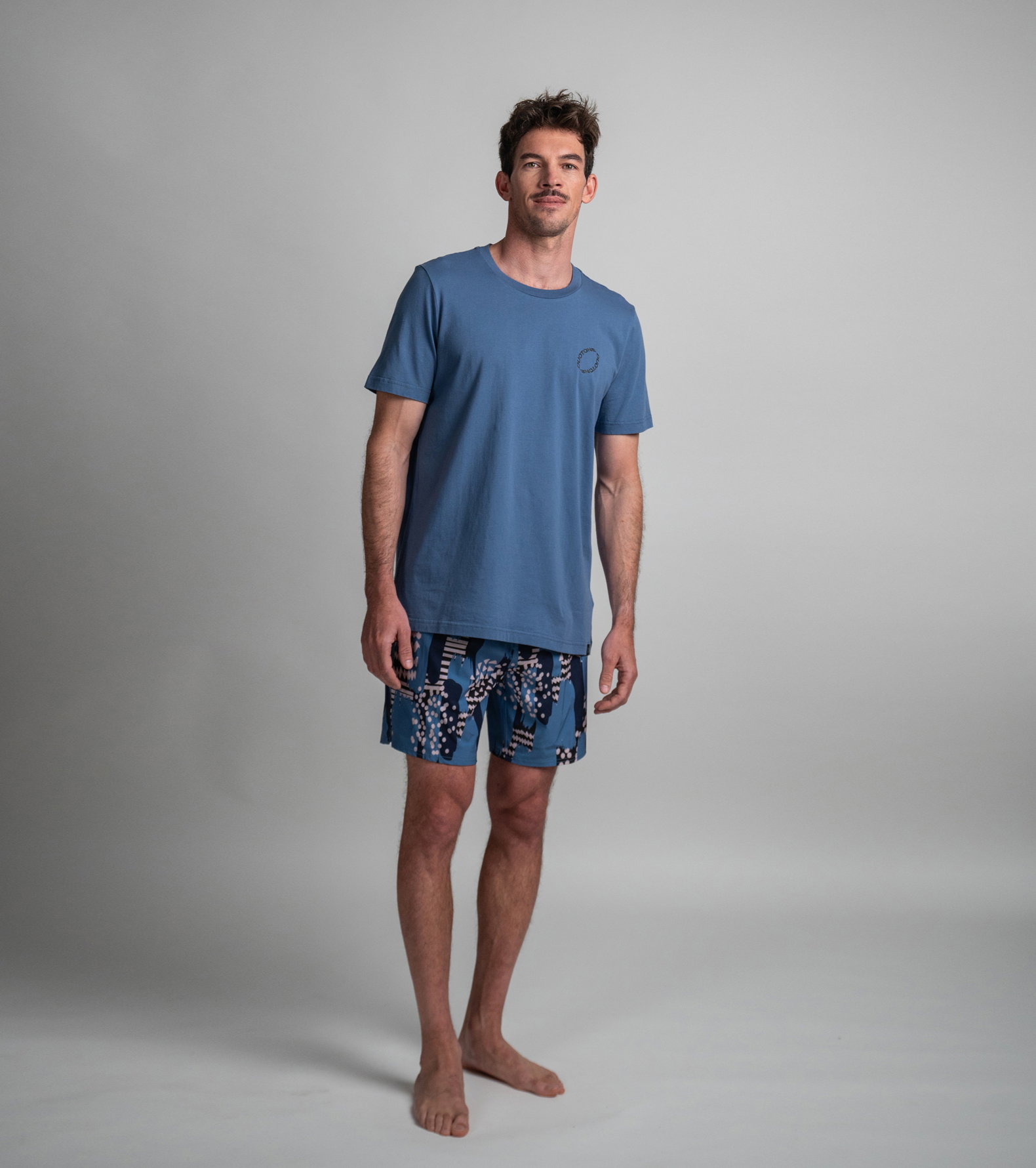 Duotone Boardshorts: 17-Inch Men's Apparel for Comfort & Style