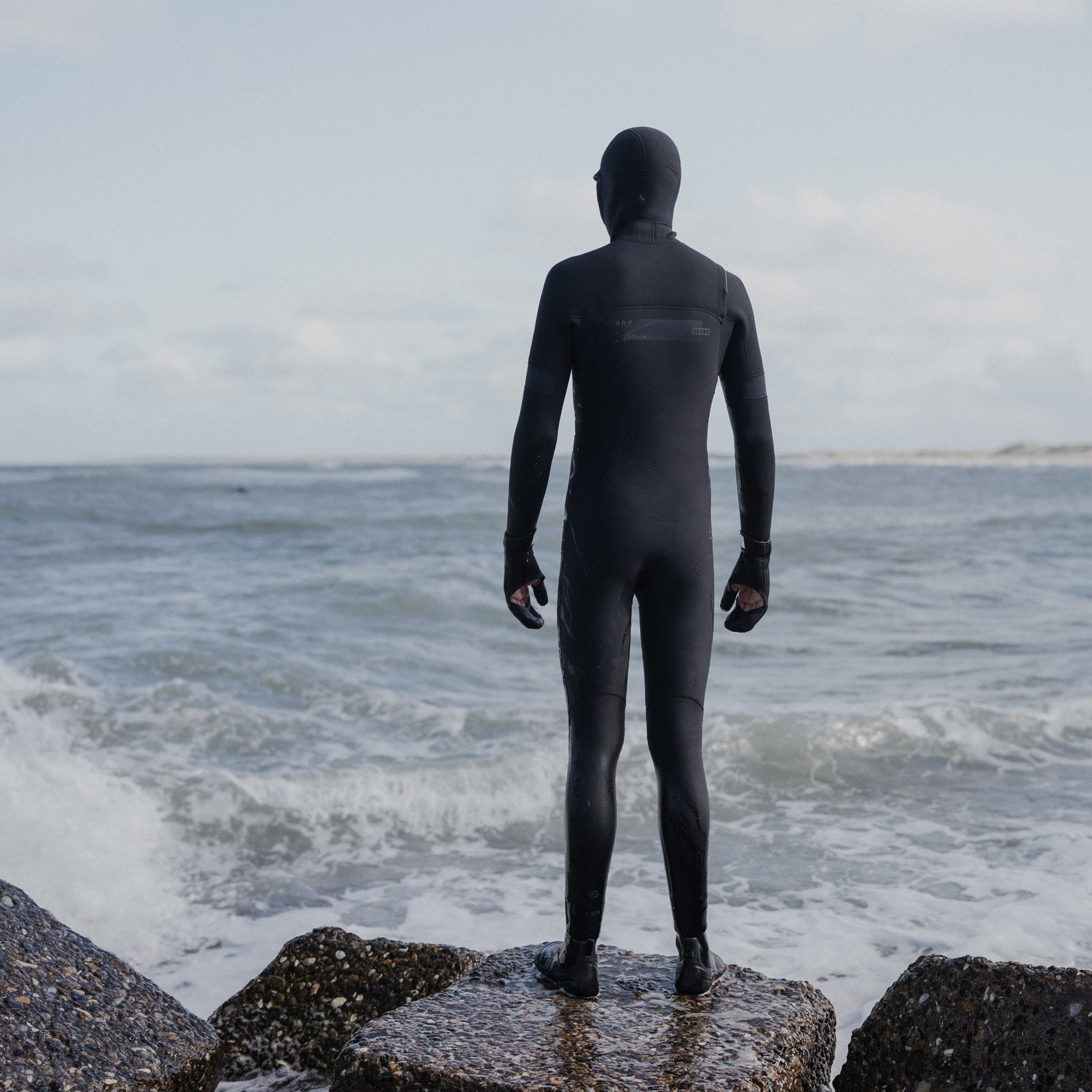 Seek Amp 6/5 Front Zip Hood Wetsuit Men | ION Water