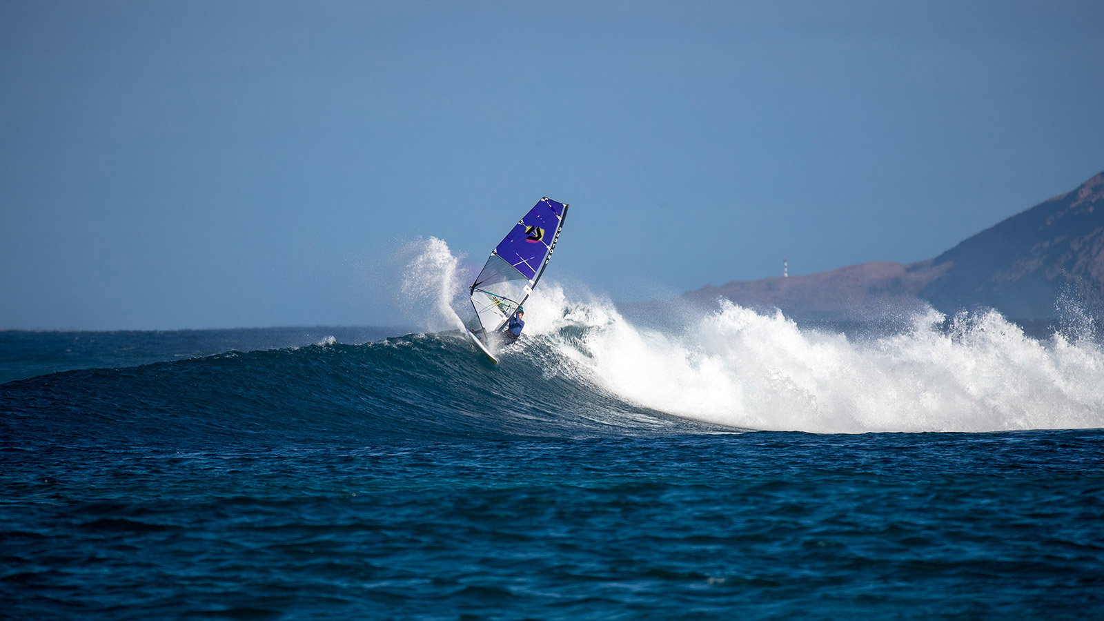 Super_Hero D/LAB 2026 ᐅ high-end wave sail | DUOTONE Windsurfing