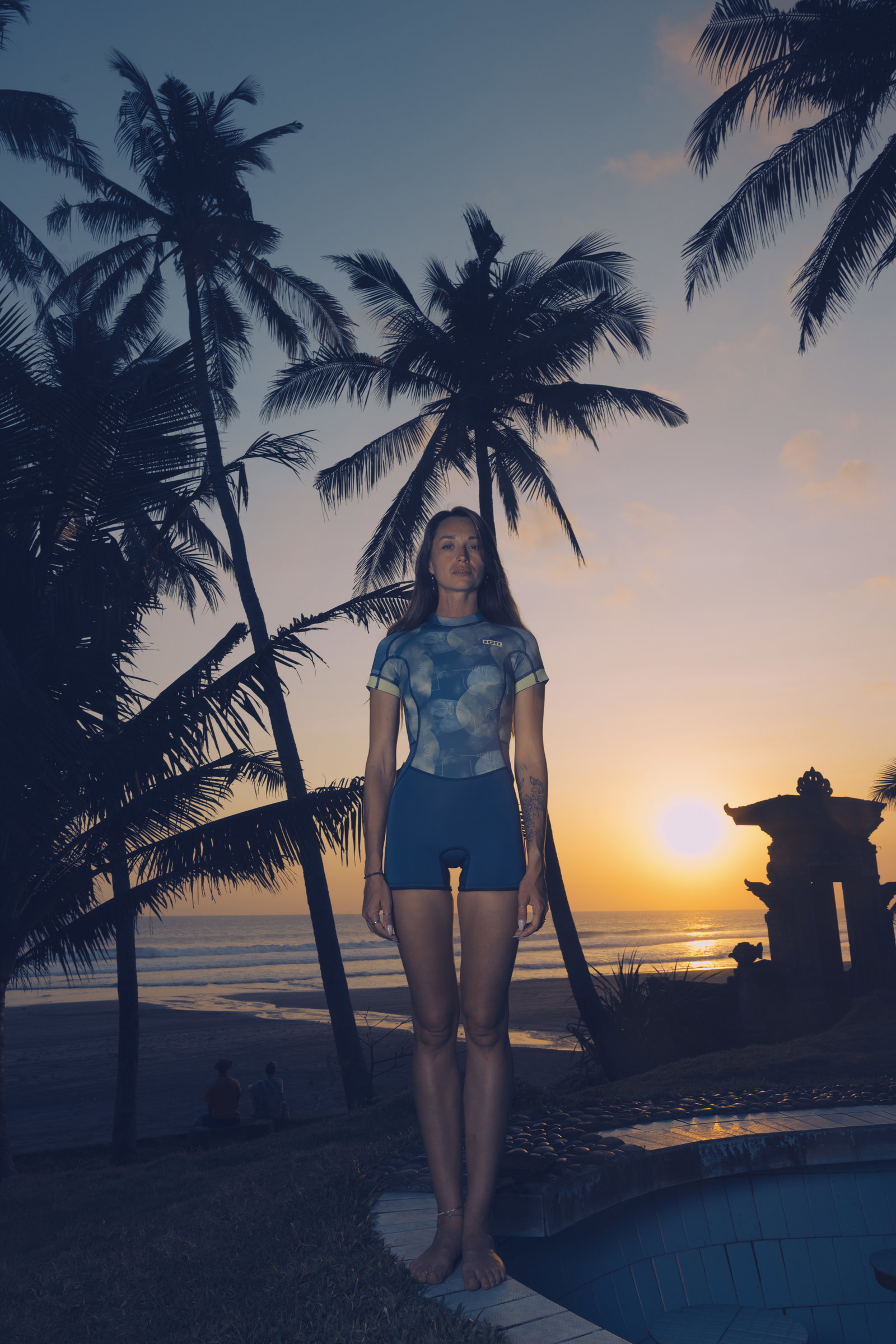 Amaze Shorty 2.5 Short Sleeve Back Zip Wetsuit Women | ION Water